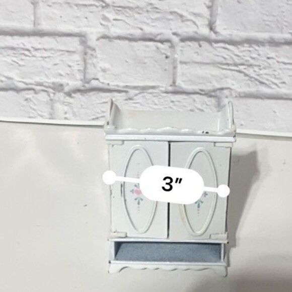 1980 Mattel The Littles Armoire Wardrobe #1796-3099 Die-Cast Metal Hong Kong Dol - Picture 3 of 12